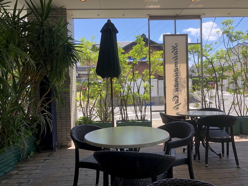 Halemaumau Cafeの写真